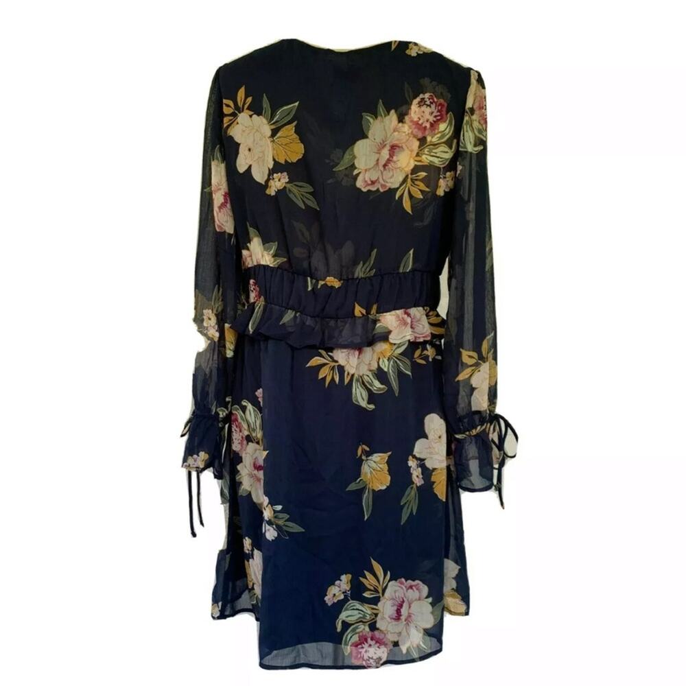 Xhilaration Blue Floral‎ V-Neck Dress Women's Size Medium NWT - Picture 3 of 6